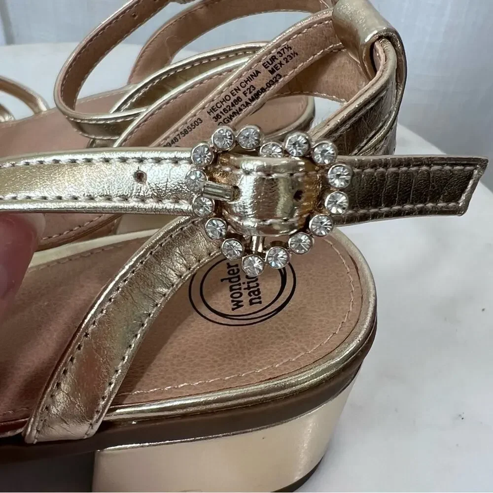 Wonder Nation NWT Strappy Gold Sandal Heels Heart Buckle Shoes Size 5